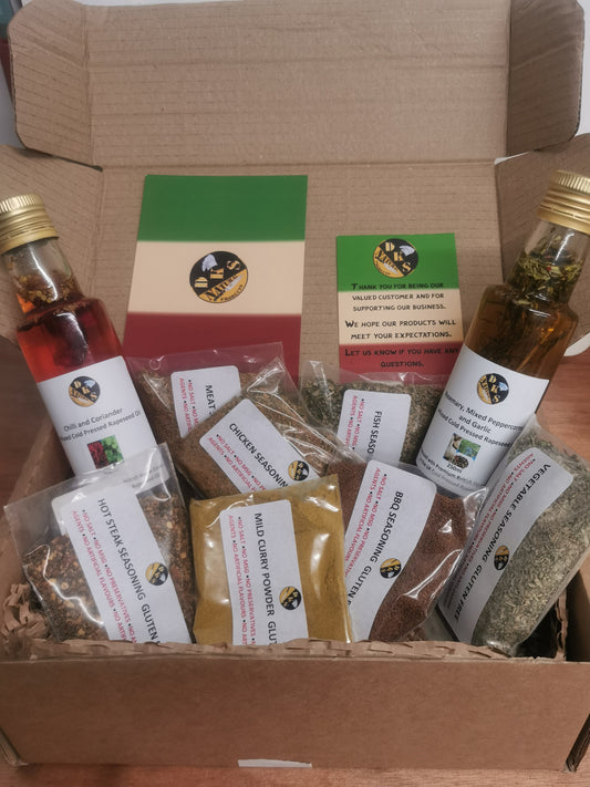 Combo gift box has 7 seasonings blends and 2 infused rapeseed oils which are gluten free, salt free, msg free and additives free. Rapeseed oil is wrapped in honey hive paper. All products are packed in a brown box with a thank you card and a personalised gift note card which is handwritten with up to 150 characters. Choose your own seasoning blends, rapeseed oil for your gift box